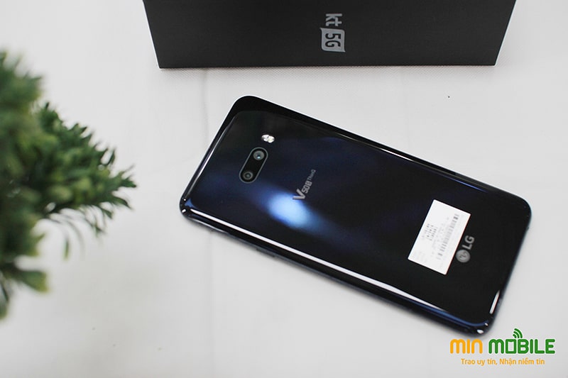 LG-V50s-ThinQ-5G-like-new
